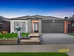 49 Avonbury Cct, Cranbourne West VIC 3977, Australia