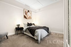 Unit 10/2B Hawsleigh Ave Balaclava VIC 3183 Australia
