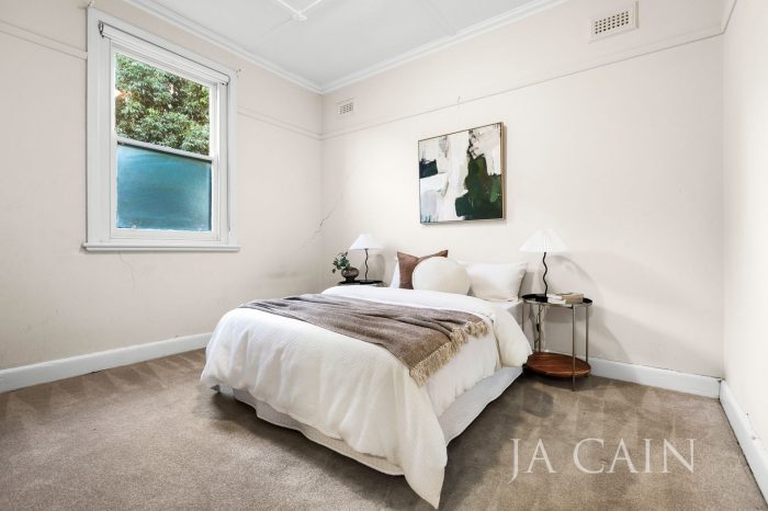 Unit 10/2B Hawsleigh Ave Balaclava VIC 3183 Australia