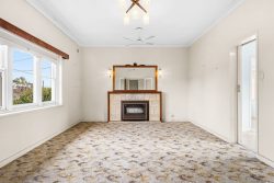 19 Blackburn St Reynella SA 5161 Australia