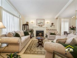 16 Burradoo Rd Lansvale NSW 2166 Australia