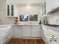16 Burradoo Rd Lansvale NSW 2166 Australia