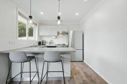 8 Bushlark Pl, Claremont Meadows NSW 2747, Australia