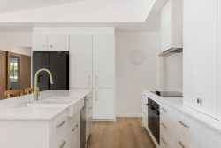 16 Cabrera Cres Beerwah QLD 4519 Australia