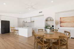 16 Cabrera Cres Beerwah QLD 4519 Australia