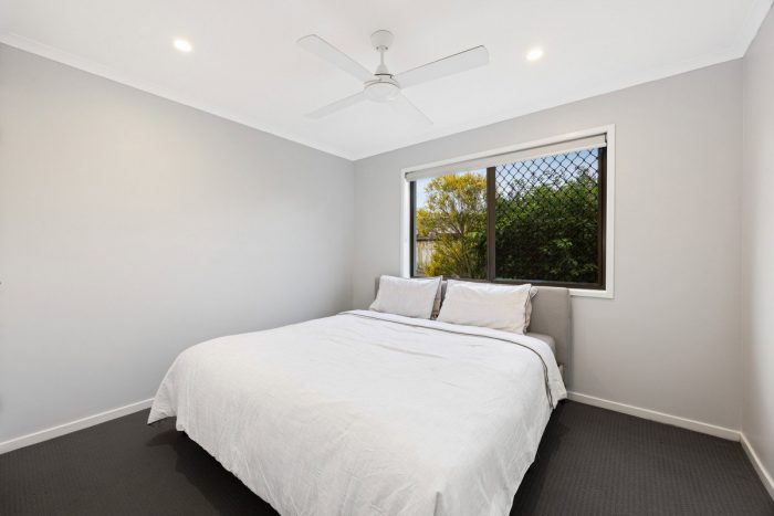 Unit 2/5 Caldwell St Golden Beach QLD 4551 Australia