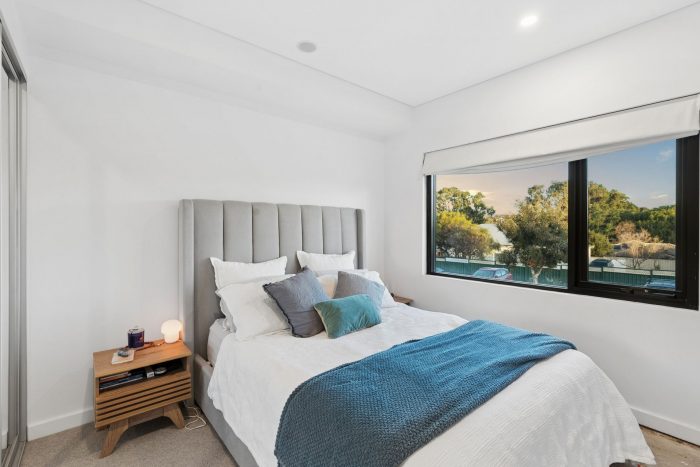 Unit 12/57 Carrington St Palmyra WA 6157 Australia