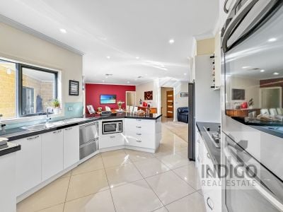 360 Carrolls Rd Mudgegonga VIC 3737 Australia