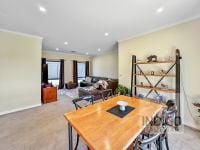 360 Carrolls Rd Mudgegonga VIC 3737 Australia