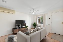 Unit 6/2 Cerberus Ave Parkwood WA 6147 Australia