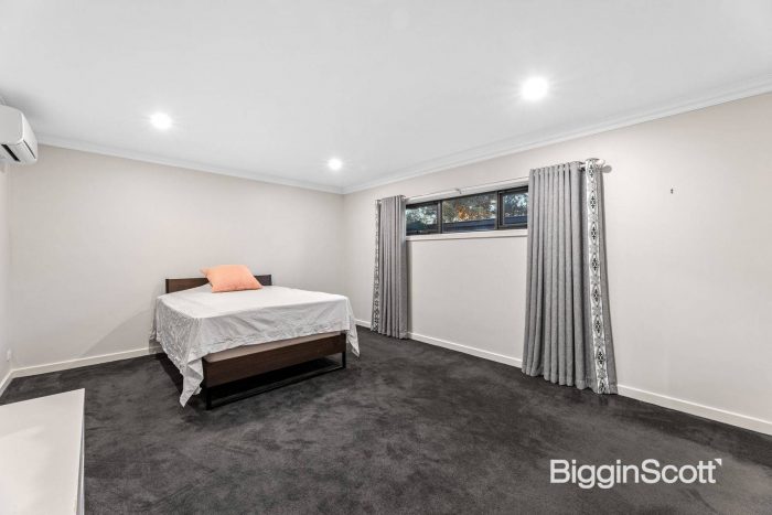 Unit 1/12 Jaques Grove Forest Hill VIC 3131 Australia
