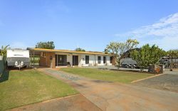 21 Dolphin Way Ulgarra WA 6714 Australia