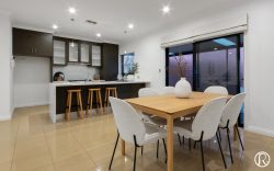 24 Drysdale Cres Campbelltown SA 5074 Australia