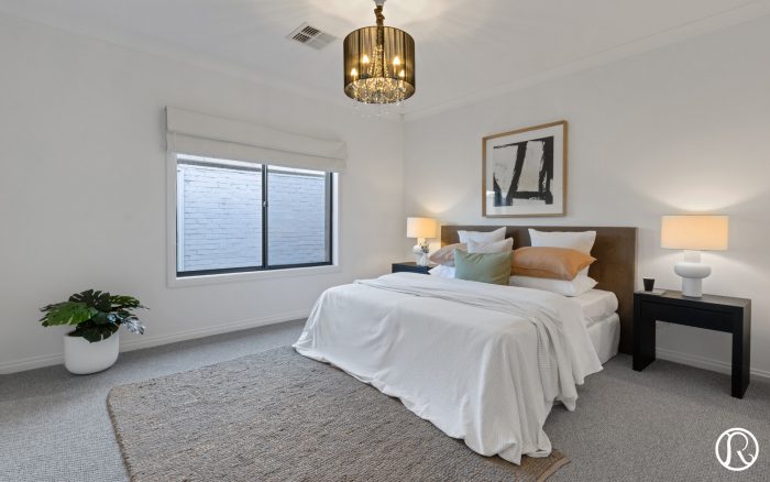 24 Drysdale Cres Campbelltown SA 5074 Australia