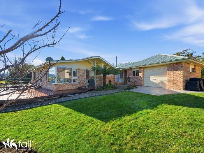 27 Pambulla Rd Nicholls Rivulet TAS 7112 Australia