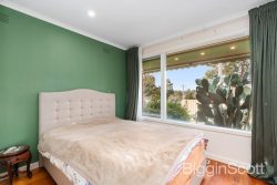 77 Council St Doncaster VIC 3108 Australia