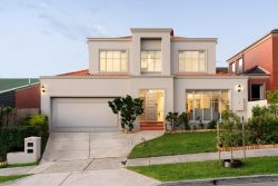 55 Stroud St, Balwyn VIC 3103, Australia