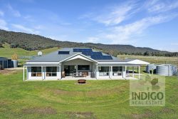 290 Fanning Ln Wooragee VIC 3747 Australia