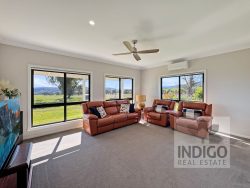 290 Fanning Ln Wooragee VIC 3747 Australia