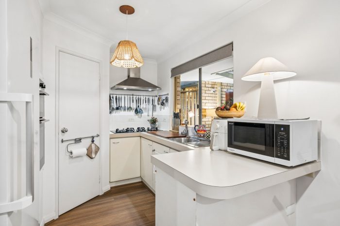 Unit 2/192 Forrest St Palmyra WA 6157 Australia