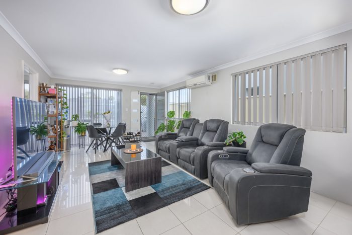 Unit 2/42 France St Mandurah WA 6210 Australia