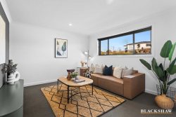 46 Fullston Way Strathnairn ACT 2615 Australia