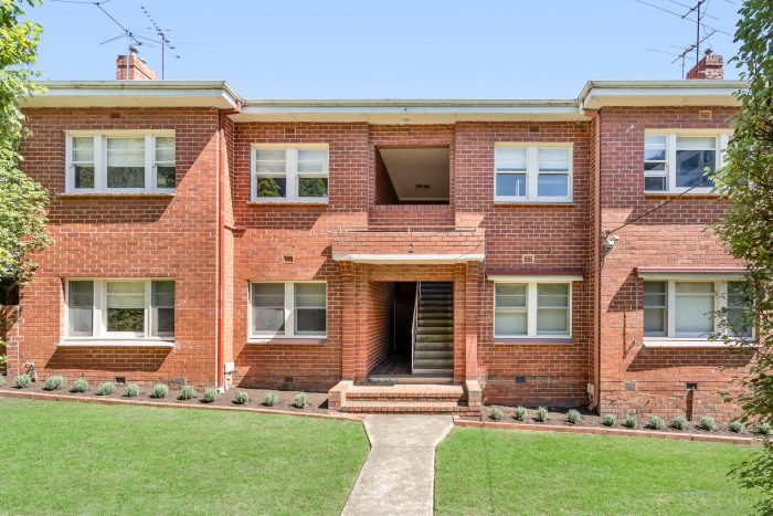 1 4/2 Glenarm Rd, Glen Iris VIC 3146, Australia