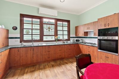 24 Hall St, Merewether NSW 2291, Australia
