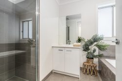 18 Hamea Wy, Curlewis VIC 3222, Australia