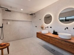 19 Hibiscus Parade, Banora Point NSW 2486, Australia