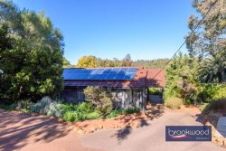 42 Feldman Cres Parkerville WA 6081 Australia