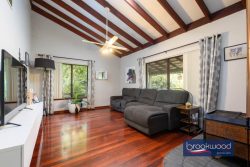 42 Feldman Cres Parkerville WA 6081 Australia