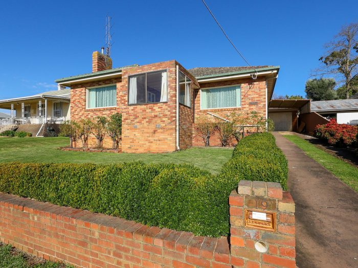 19 Bolivar St, Terang VIC 3264, Australia