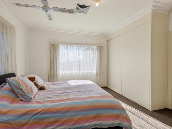 19 Bolivar St, Terang VIC 3264, Australia