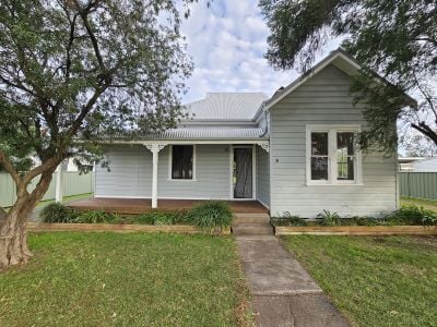 9 Isobel St Denman NSW 2328 Australia