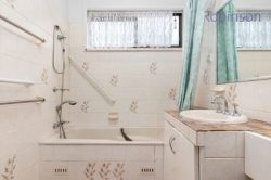 27 June St, Merewether NSW 2291, Australia