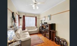 10 Katta Ct Ashwood VIC 3147 Australia