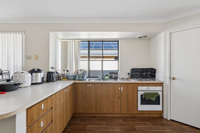 15 Irene McCormack Way Queens Park WA 6107 Australia