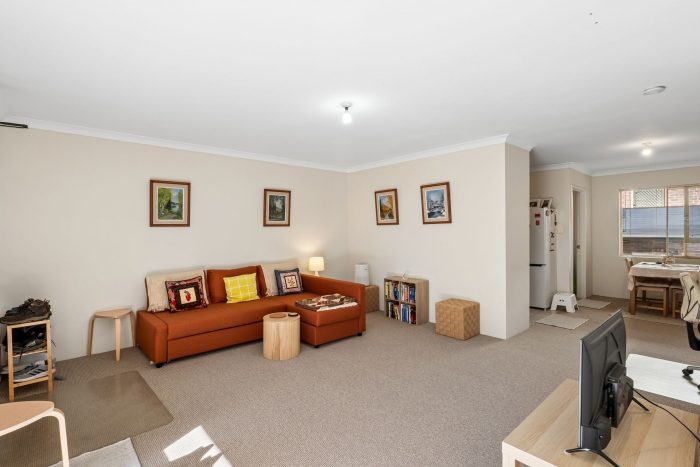 64 Broadway Crawley WA 6009 Australia