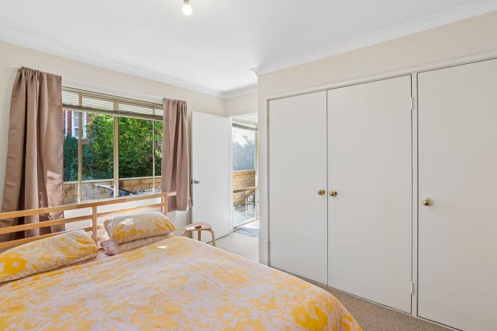 64 Broadway Crawley WA 6009 Australia
