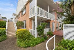 Unit 137/2 Dawes Rd Belrose NSW 2085 Australia