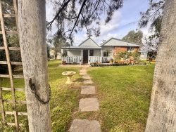44 Maria St Wallabadah NSW 2343 Australia