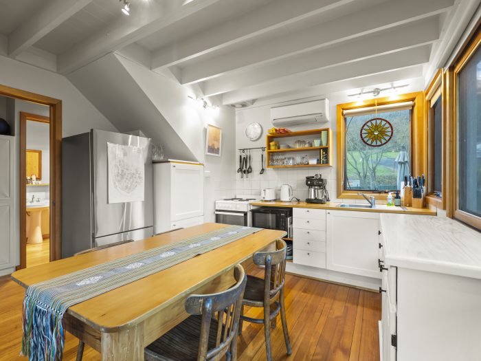 7 Mary St Jamieson VIC 3723 Australia