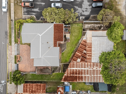 18 Bramston St Gladstone Central QLD 4680 Australia