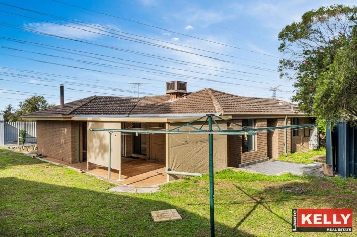 19 Meadowbank Terrace South Lake WA 6164 Australia