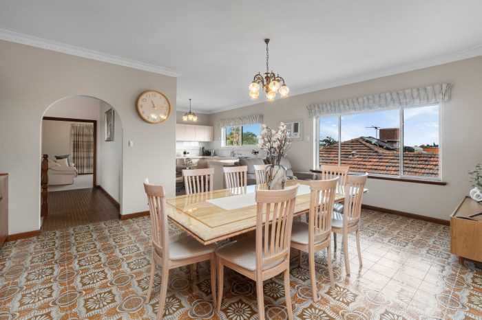 30 Michael St Beaconsfield WA 6162 Australia
