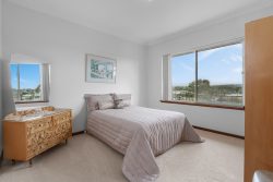 30 Michael St Beaconsfield WA 6162 Australia