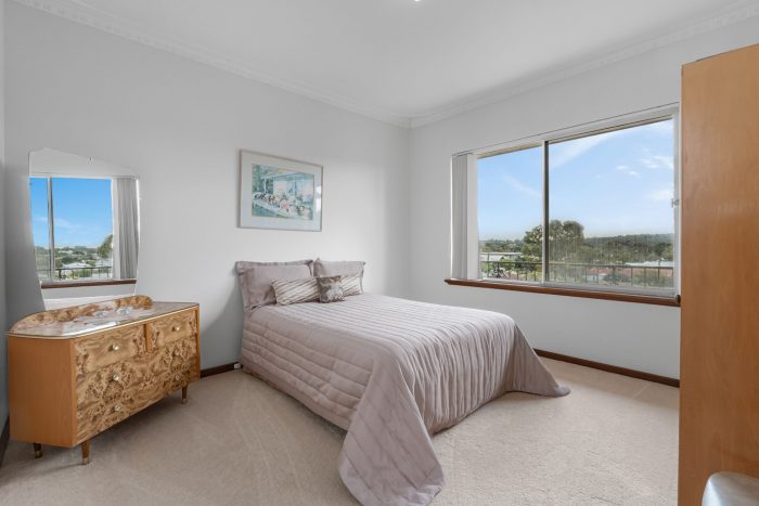 30 Michael St Beaconsfield WA 6162 Australia