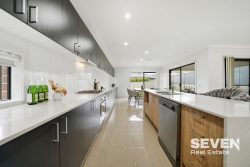 43 Murrayfield Ave North Kellyville NSW 2155 Australia