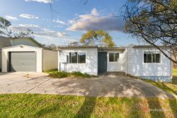 6 Murtagh Cl Armidale NSW 2350 Australia
